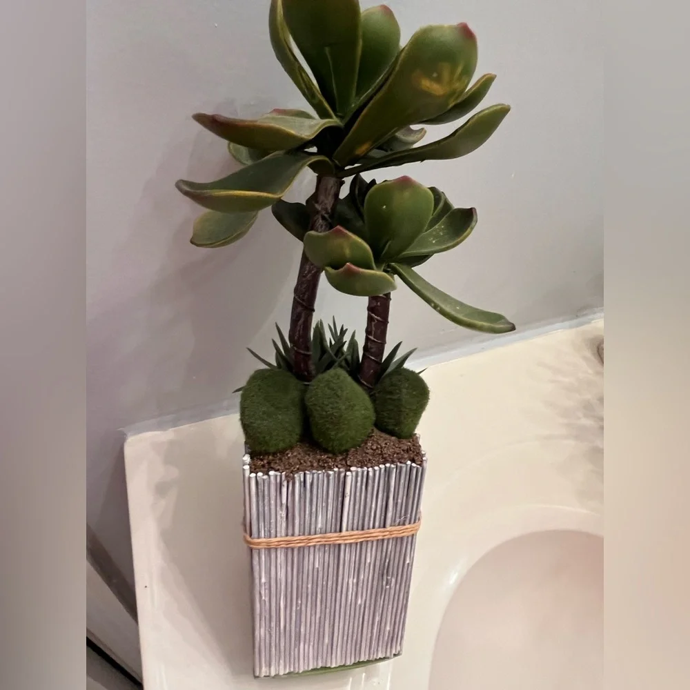 Artificial Green Faux Florals Succulent Planter Decor Arrangement